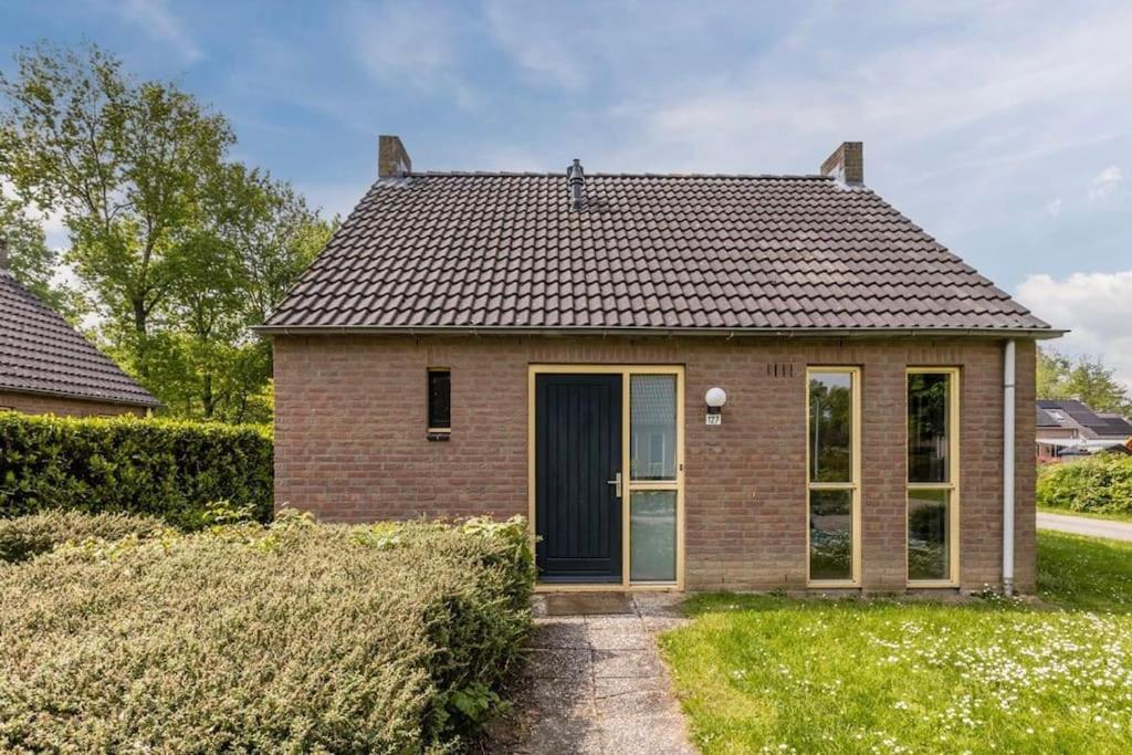 Vakantiehuis De Bruyn 6 Persoons Ewijk Exterior photo